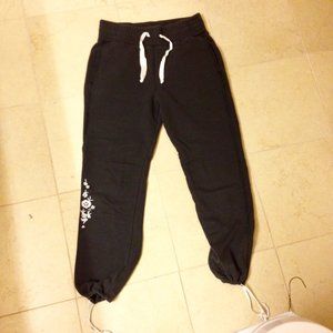 SOLD ON VINTED A&F cinched embroidered sweatpants